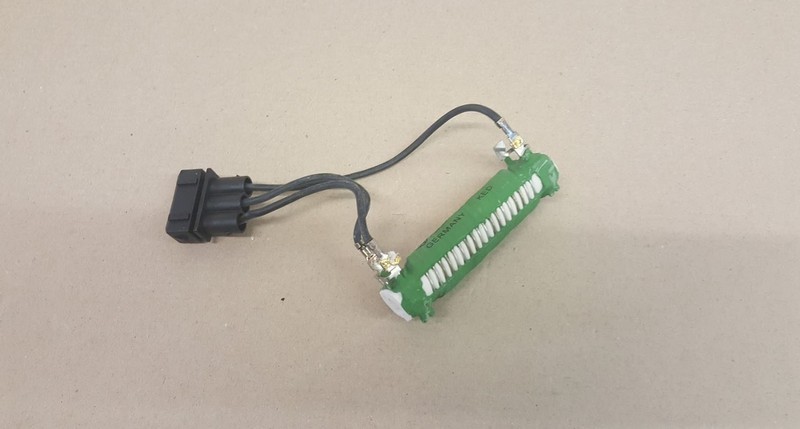 KALORİFER MOTOR REZİSTÖRÜ ( Porselen Tip )