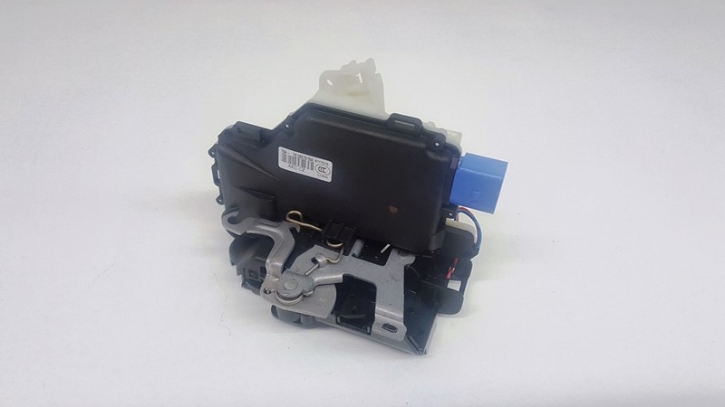 KAPI KİLİT MEKANİZMASI ÖN R